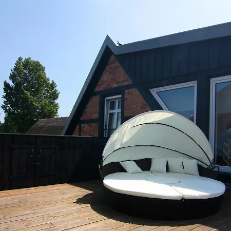 Strandanker In Apartamento *