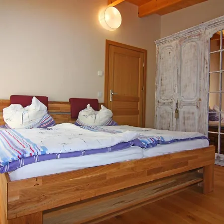 Strandanker In Apartamento
