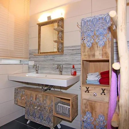 Strandanker In Apartamento